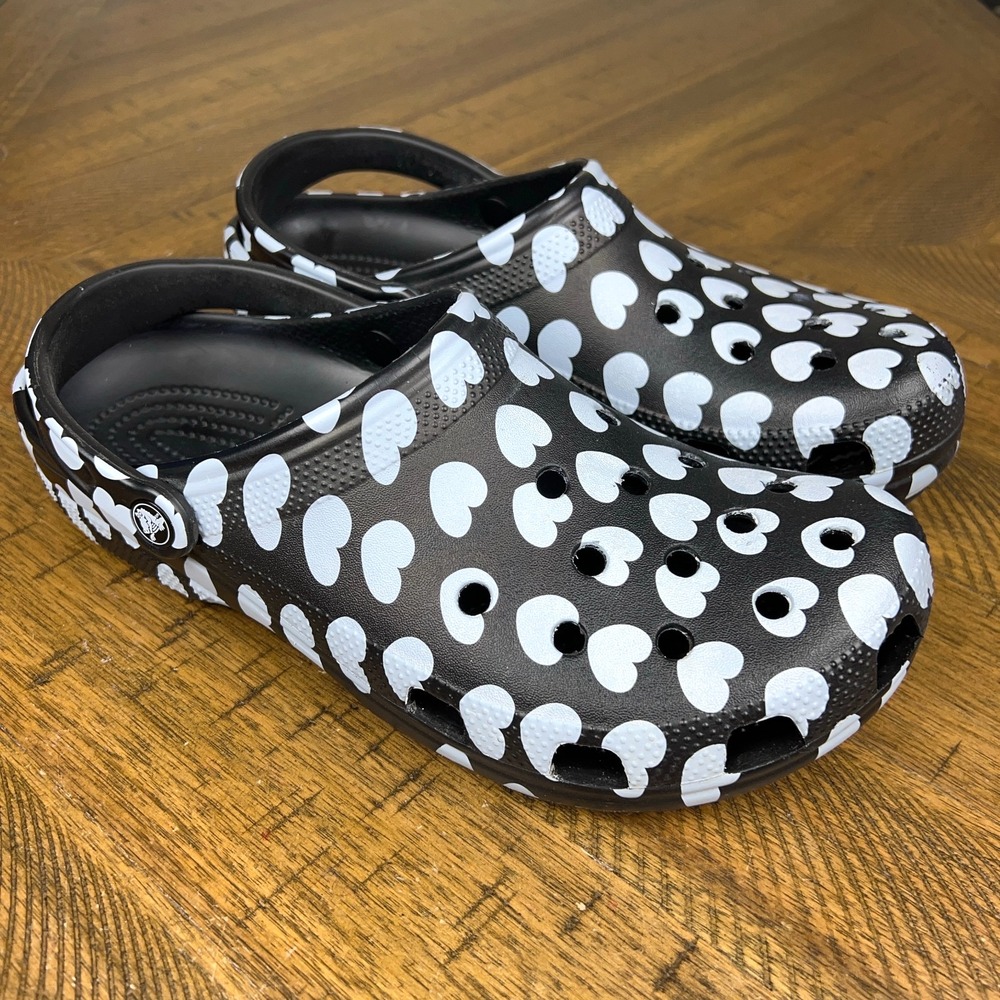 Crocs Shoes Mens 11 Black Classic Heart Print Slip On Clogs Comfort Classic‎